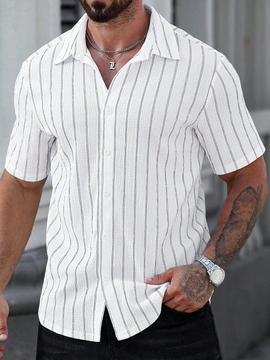 Manfinity CasualCool Men's Striped Black And White Short Sleeve Shirt