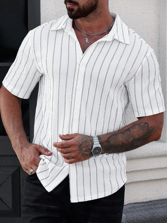 Manfinity CasualCool Men's Striped Black And White Short Sleeve Shirt