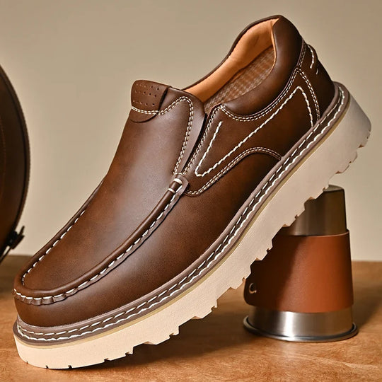 Genähte Rindsleder Loafer Herren Slip-On Gummisohle