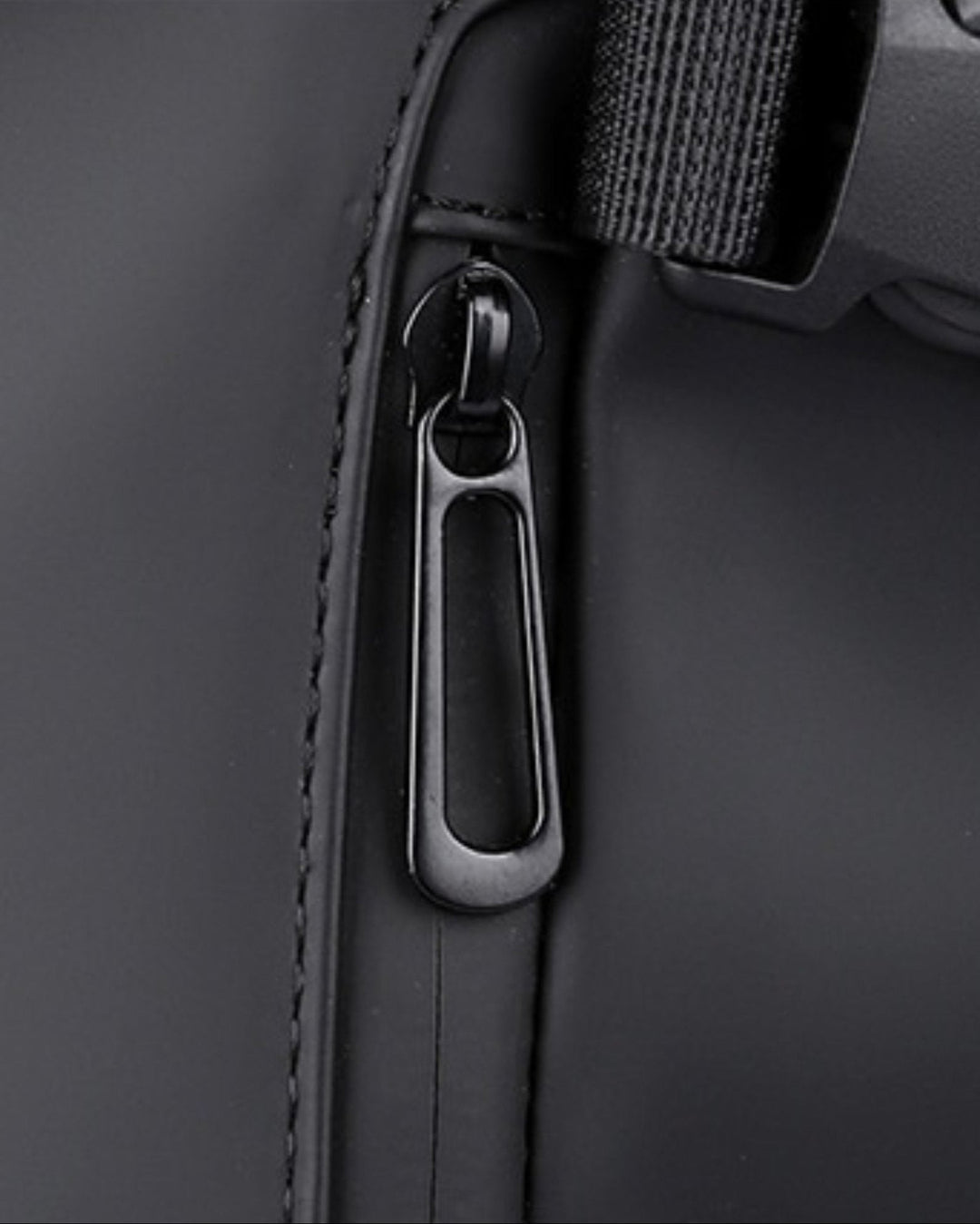 Wasserabweisender Rolltop Rucksack Herren Laptopfach