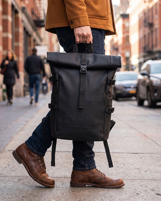 Wasserabweisender Rolltop Rucksack Herren Laptopfach